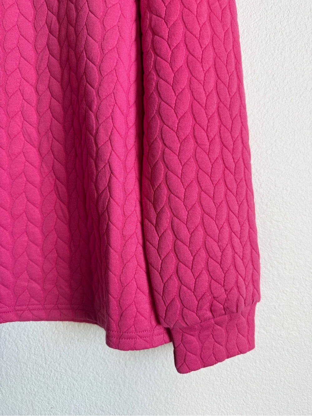 NWOT Miss Sparkling Hot Pink Textured Puff Sleeve Knit Sweater Womens Size Small - Picture 6 of 9